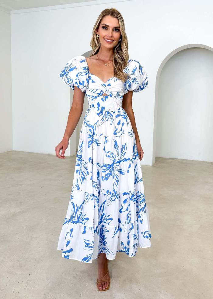 Chic Printed Bubble Sleeve Maxi Dress with Flared Hem
