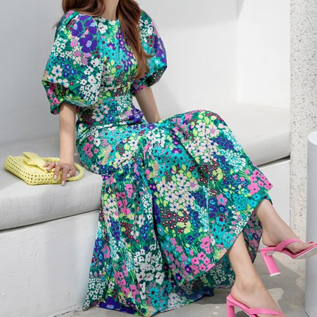 Floral Print Daisy Field Slim-Fit Round Neck Fishtail Midi Dress