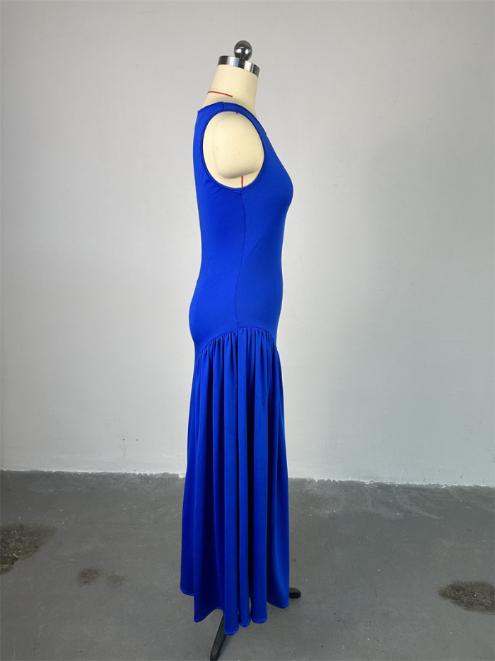 Fashionable Round Neckline Hollow-Out Waist Cinching Sleeveless Design Midi Dress