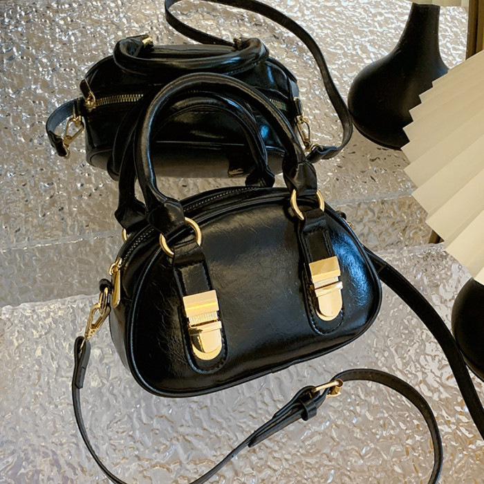 Exquisite Minimalist Square Shoulder Bag