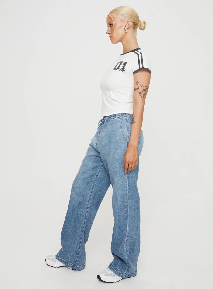 Relaxed Fit High-Waisted Wide-Leg Denim Jeans