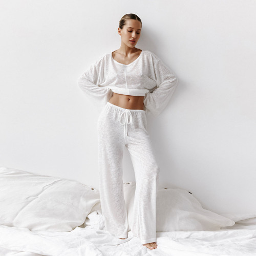 IHOOV Chic and Cozy Knitted White Sleepwear Set
