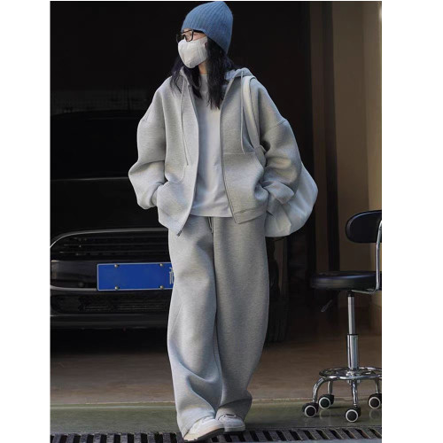 Charming Oversized Hoodie and Wide-Leg Pants Set