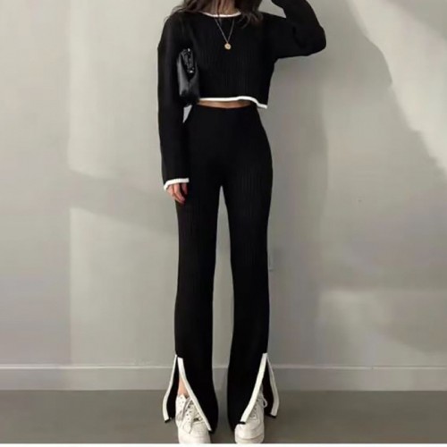 Color-Blocked Knit Top & Trousers Two-Piece Set