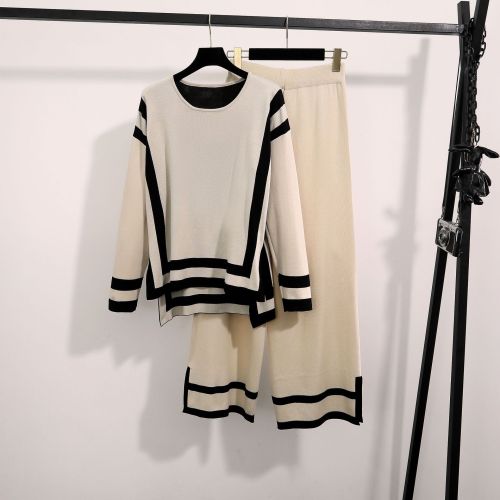 Minimalist Color-Block Loose Long Sleeve Top &  Wide-Leg Pants Knit Set