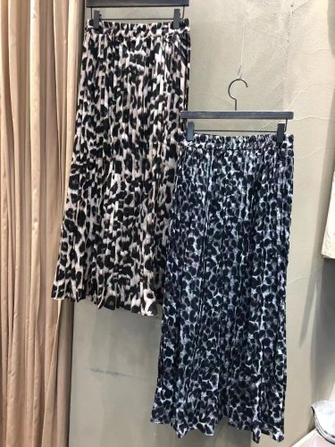 High-Waisted Slimming Snake Print Midi Skirt for Women