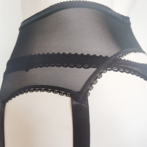 Thin Sexy Mesh Adjustable Anti-Slip Garter Belt with Metal Clips