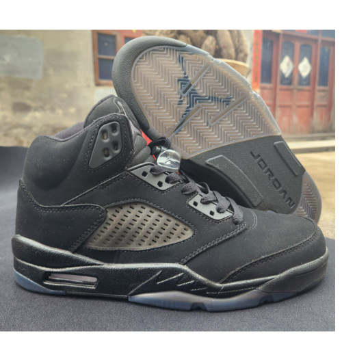 AJ5 Sports Basketball Shoes