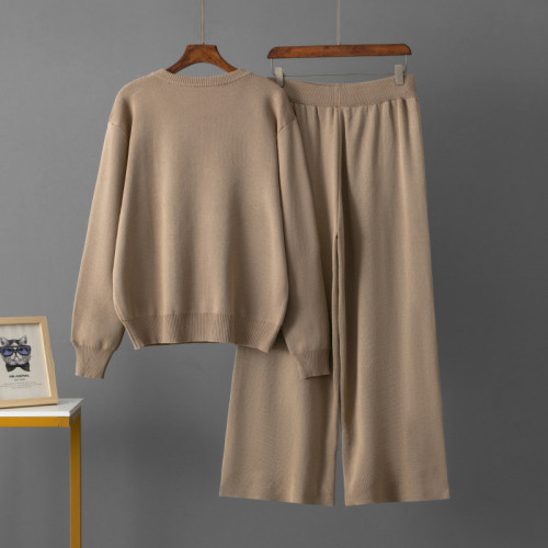 Trendy Round Neck Sweater & Relaxed Knit Sport Pants