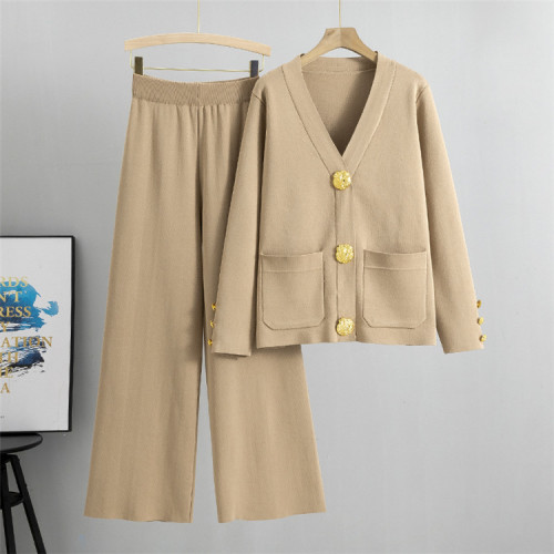 Knitted Cardigan and Wide-Leg Pants with Metal Buckle