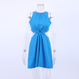 Hollow-Back Cotton-Linen Jumpsuit for a Perfect Vacation