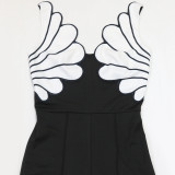 Women v-neck sleeveless Jumpsuit