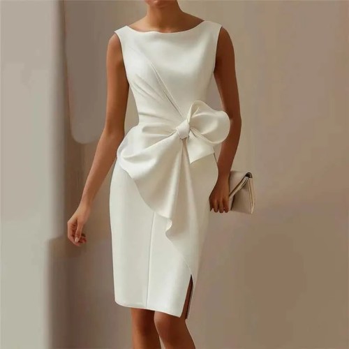 Slim-Fit Minimalist Bow-Detail Dress