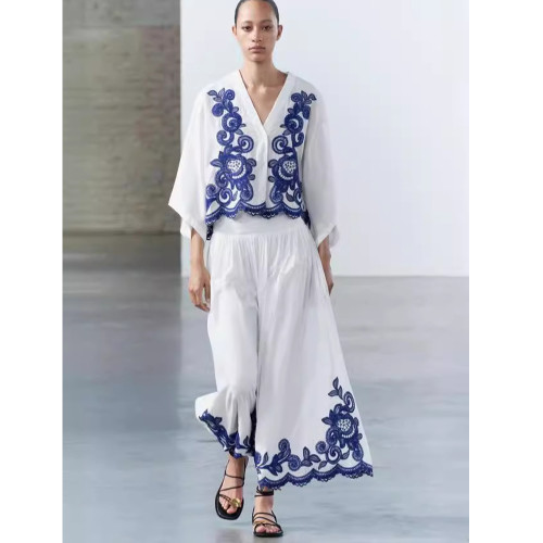 Color-Blocked Embroidered Shirt & Versatile Casual Skirt Two-Piece Set