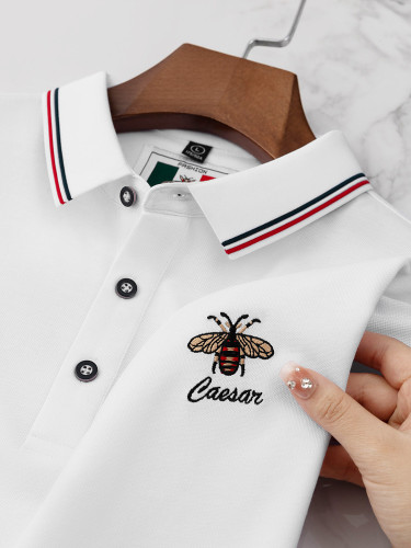 Trendy Men's Short Sleeve Polo Shirt with Embroidered Bee