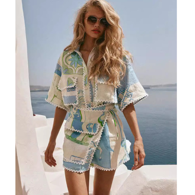 Trendy Lace-Trimmed Floral Fashion Set