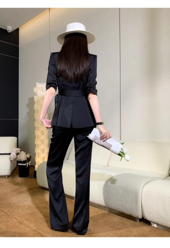 Black Urban Elegance - British-Inspired Professional Two-Piece Suit