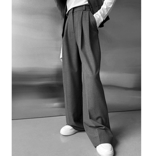Relaxed Straight-Leg Tailored Trousers