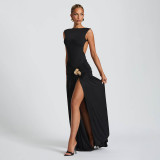 ihoov Daring Elegance Dress - Backless Detail Close-Up