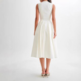  Back View of ihoov's Sleeveless Fitted Gown, Exuding Luxury and Sophistication 