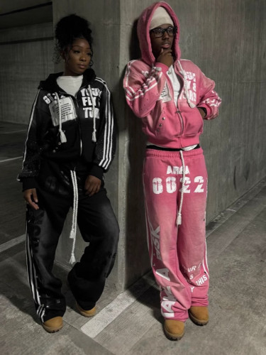 Unique Style Hoodie & Sweatpants Set