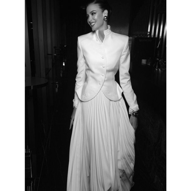 Artisanal Embroidered Designer Coat with High-Waist Pleated Skirt Two-Piece Set