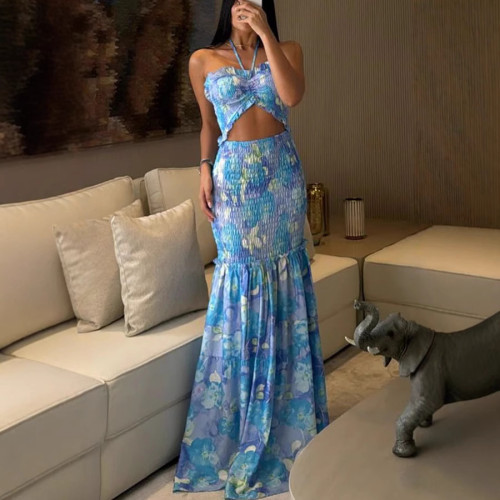 Halter Neck Printed Pleated Dress