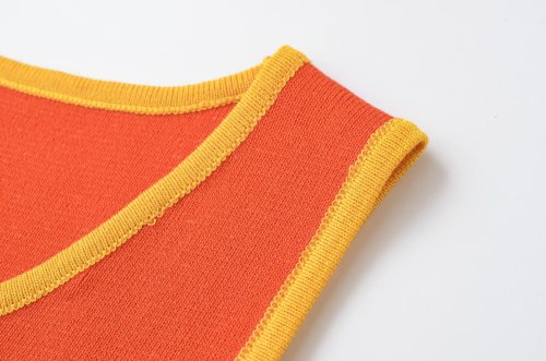 Sleeveless Round Neck Color-Block Knit Top