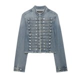 Fashionable Fitted Denim Jacket