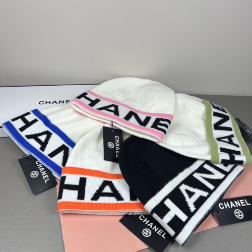 Wool Blend L-Letter Embroidered Knit Beanie