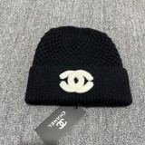 40% Wool ouble-C Logo Knit Beanie