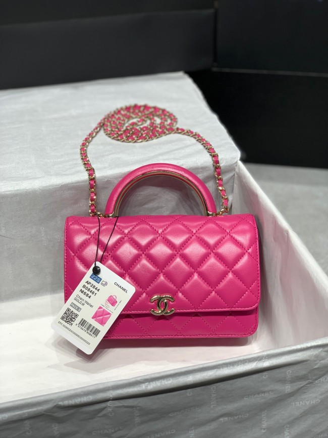 Chanel 22 Rose Handbag