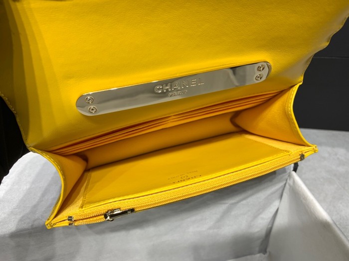 Chanel 22 Yellow Handbag