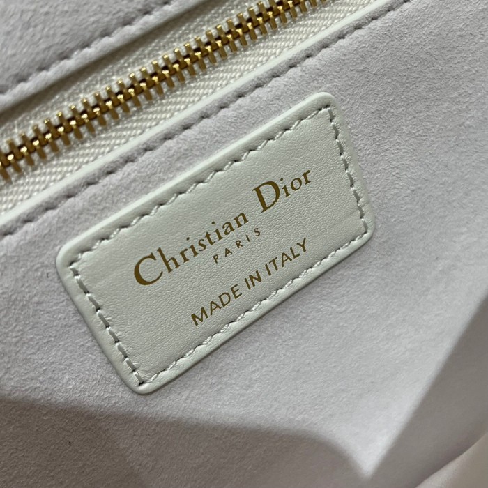 CD Dior Addict Classic White Chain Bag