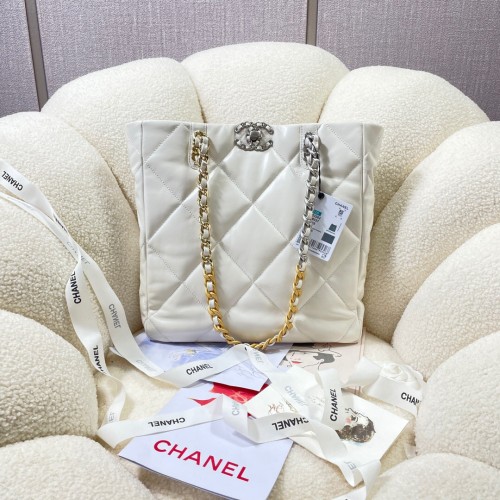 Chanel White Leather Tote Bag