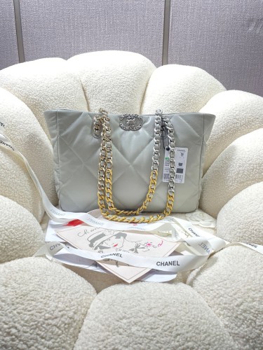 Chanel Gray Large Leather Tote Bag