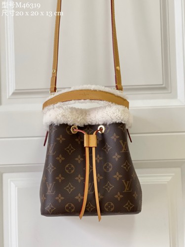 Louis Vuitton NoeNeo BB Bucket Handbag