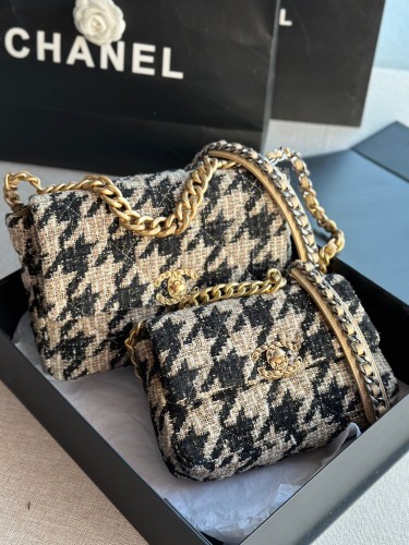 Chanel Beige Tweed Handbag
