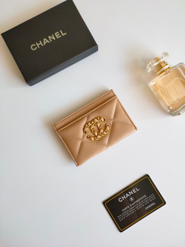 Chanel Leather Card Holder