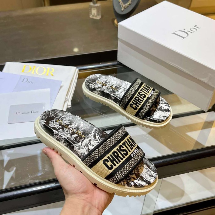 Dior Slippers 