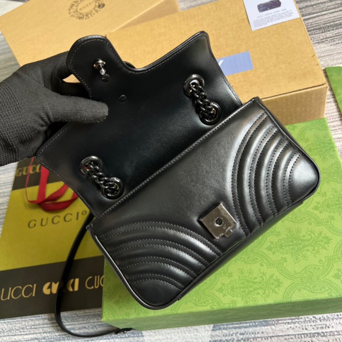 Gucci Handbag 23 CM
