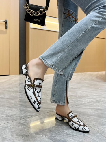 Louis Vuitton Sandals