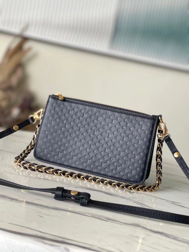 Louis Vuitton Leather Chain Shoulder Bag