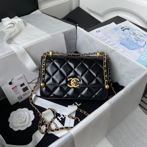 Chanel Black Chain Shoulder Bag 19 CM