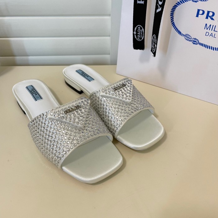 Prada Square Toes Designer Sandal For Women Fashion Luxury Flat Keel a Flip Flops Slippers