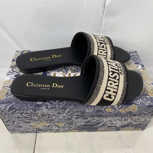 Dior Luxury Designer Shoes Loafers Slipper Flat Outdoor Beach Slippers Chaussures Pour Femmes Shoes Household Slipper