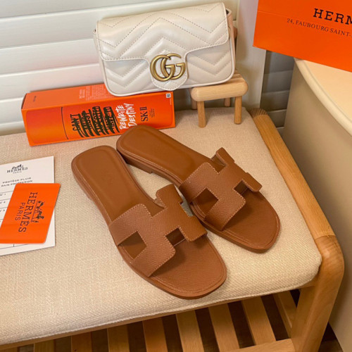 Hermes designer Slippers slides Women flip flops Leather Womens sandal Black White Brown slippers Summer Beach Sandals