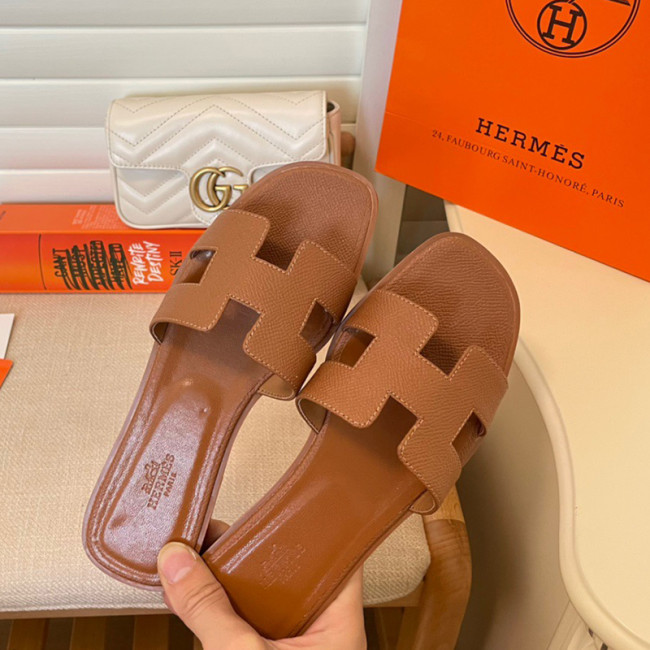 Hermes designer Slippers slides Women flip flops Leather Womens sandal Black White Brown slippers Summer Beach Sandals