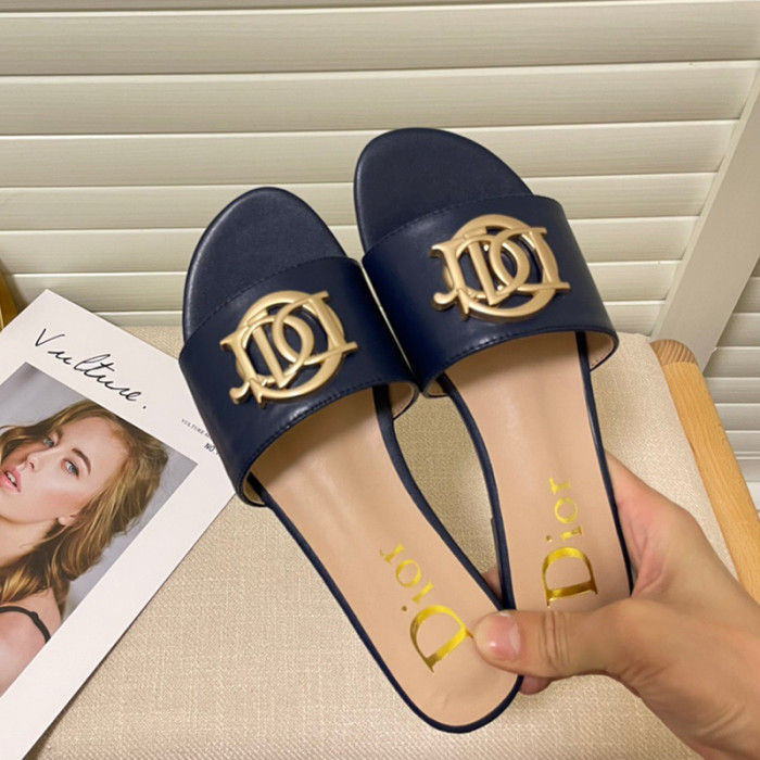 Dior Luxury Designer Shoes Loafers Slipper Flat Outdoor Beach Slippers Embroidery Femmes Shoes Household Sandals