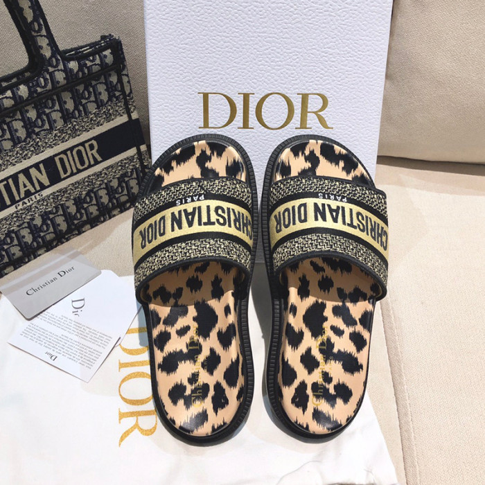 Dior Women Embroidery Flat Sandals Slides Designer Slippers  Sketch Thick Soles Leopard Grain Outdoor Beach Slipper Shoes